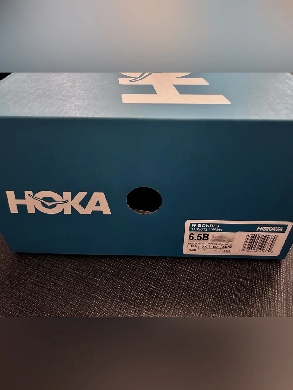 Women’s Hoka Bondi Shoes